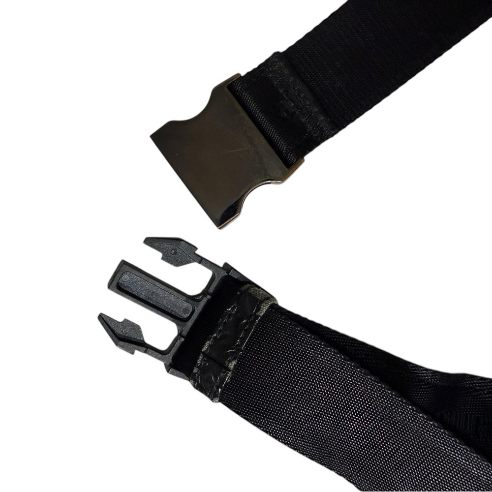AC11 Lululemon Black Free Spirit Bag Belt Bag/Crossbody - Picture 14 of 15